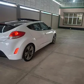 Hyundai Veloster 2012