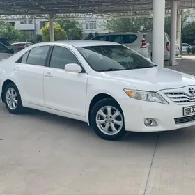 Toyota Camry 2010