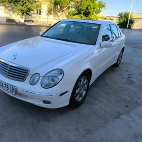 Mercedes-Benz E350 2006