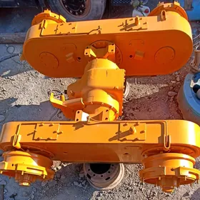 Komatsu mos