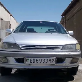 Toyota Carina 1997