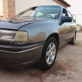 Opel Vectra 1989