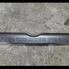 Prado yzky bagaj molding