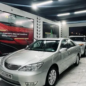 Toyota Camry 2005