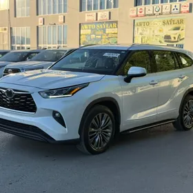 Toyota Highlander 2020