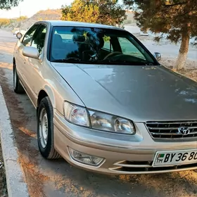 Toyota Camry 1997
