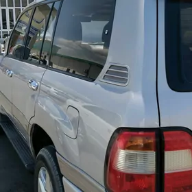 Toyota Land Cruiser 1999