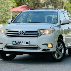 Toyota Highlander 2011