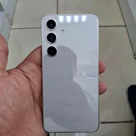S24 ️256gb