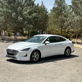 Hyundai Sonata 2020