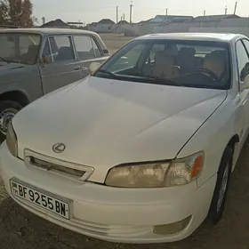 Lexus ES 1999