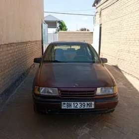 Opel Vectra 1991