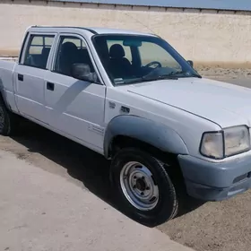 Toyota Hilux 2005