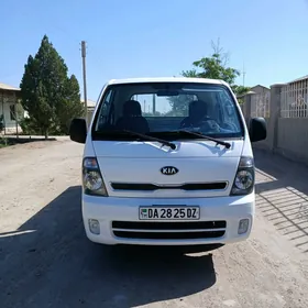 Kia Bongo 2016