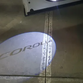 COROLLA" ýazgyly gapy çyra