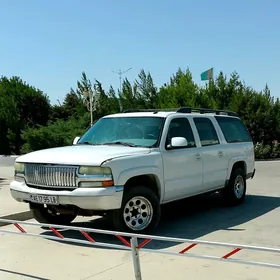 Chevrolet Suburban 2004