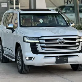 Toyota Land Cruiser 2024