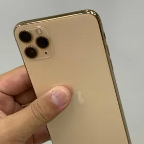 iPhone 11 Pro Max 84