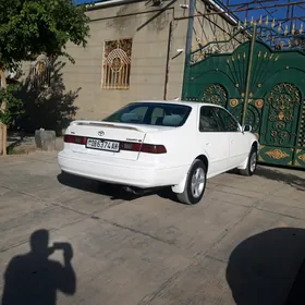Toyota Camry 1997