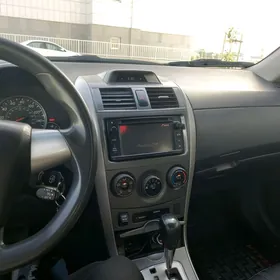 Toyota Corolla 2013