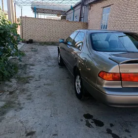Toyota Camry 1999