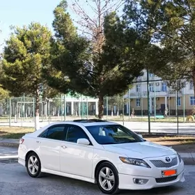 Toyota Camry 2010