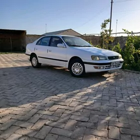 Toyota Corona 1995
