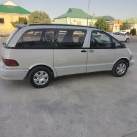 Toyota Previa 1991