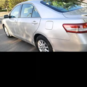 Toyota Camry 2010