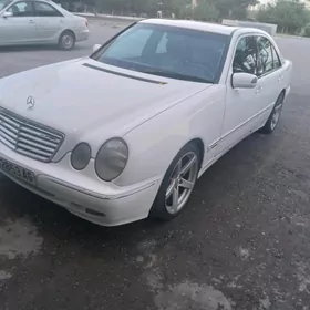 Mercedes-Benz E430 2000