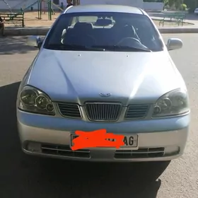Daewoo Lacetti 2003