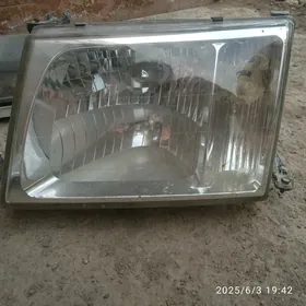 Land cruiser 2000 ýyl