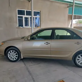 Toyota Camry 2003