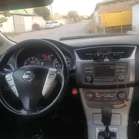 Nissan Sentra 2012