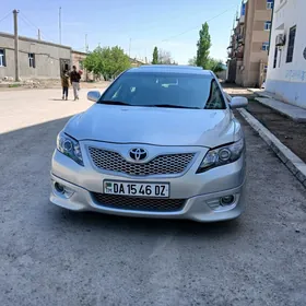Toyota Camry 2010