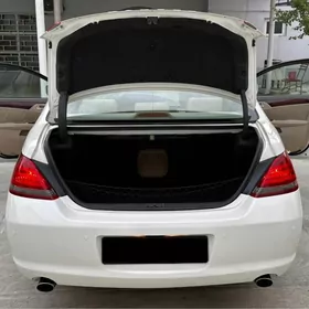 Toyota Avalon 2008