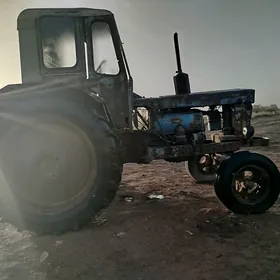 MTZ T-28 1990