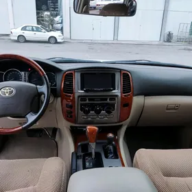 Toyota Land Cruiser 2003