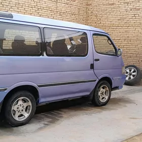 Toyota Hiace 1992