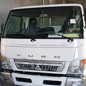 Mitsubishi Canter 2025