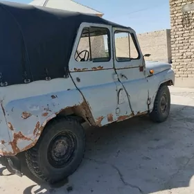 UAZ Profi 1998
