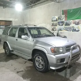 Nissan Pathfinder 1998