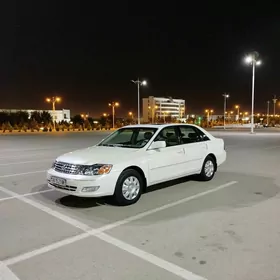 Toyota Avalon 2001