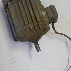 dwigatel 220 mator elektromato