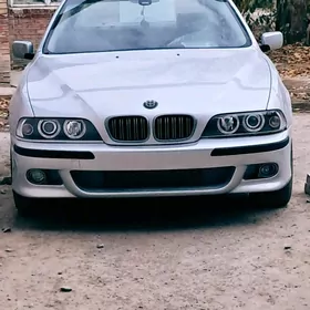 BMW E39 2002
