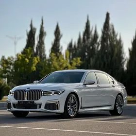 BMW 740 2020