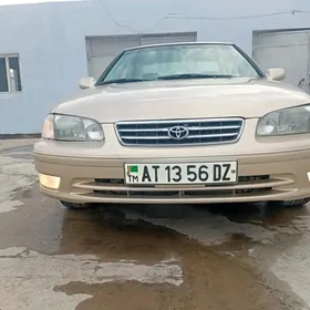 Toyota Camry 2001