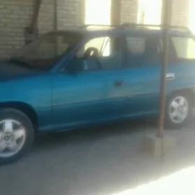 Opel Astra 1993