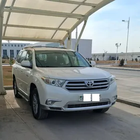 Toyota Highlander 2013