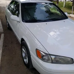 Toyota Camry 1997